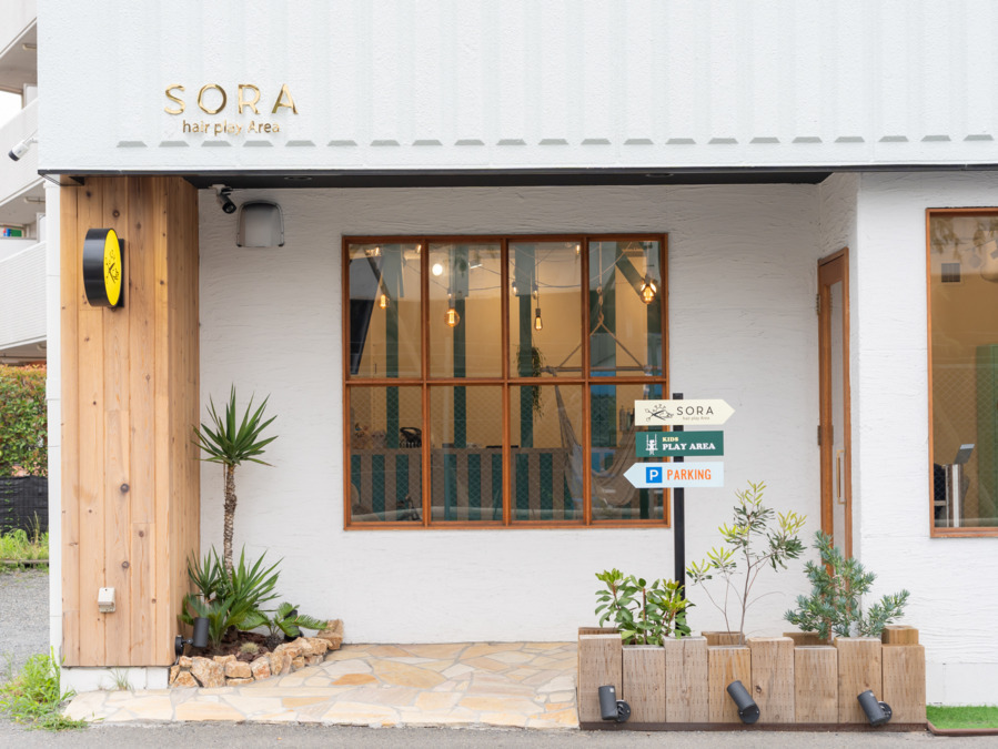 SORA hair play Area（美容師の求人）の写真2枚目：店舗外観１