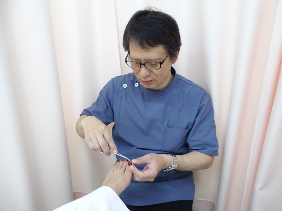 財満皮膚科クリニックの写真6枚目：日本中の皮膚や爪の病気の方の役に立てる人材を育てたいと思っています。