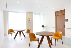 介護老人保健施設　プラチナ・ヴィラ宮前（ケアマネジャーの求人）の写真4枚目：