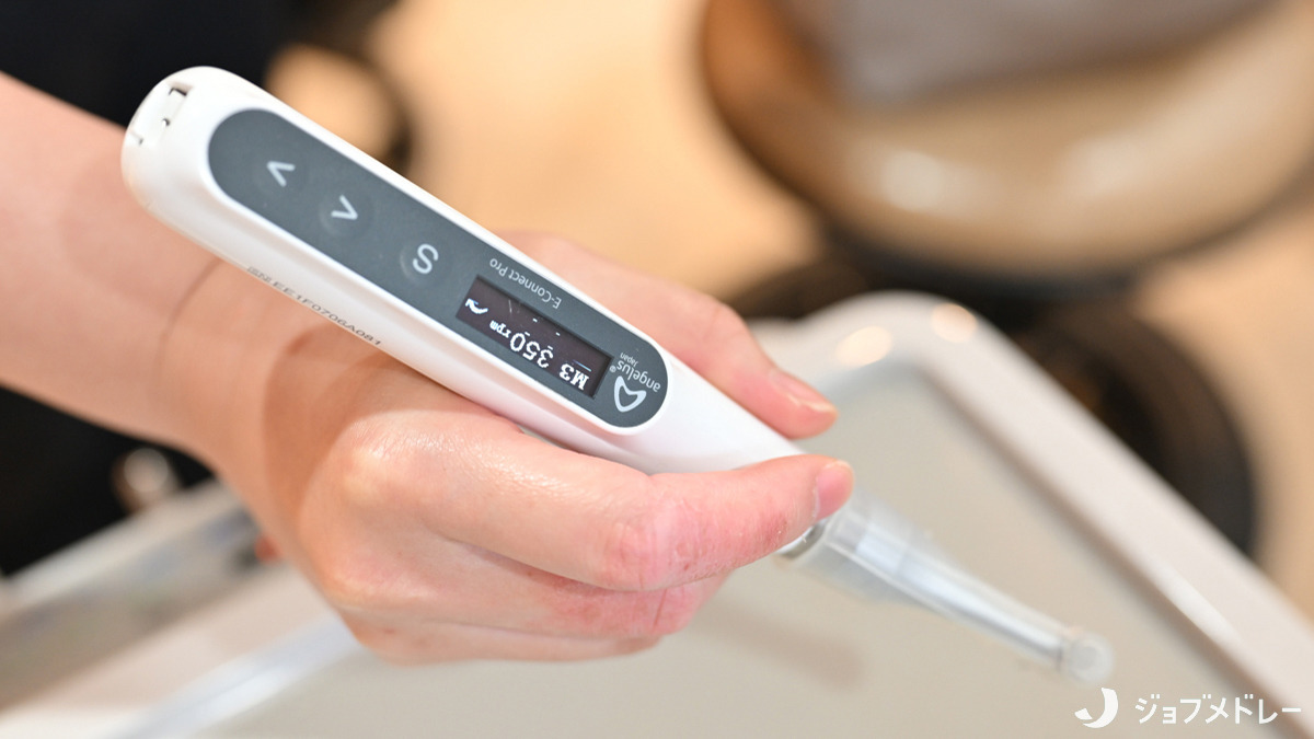 医)桜台駅前歯科クリニック(歯科医師の求人)の写真16枚目:根管拡大用モーターです