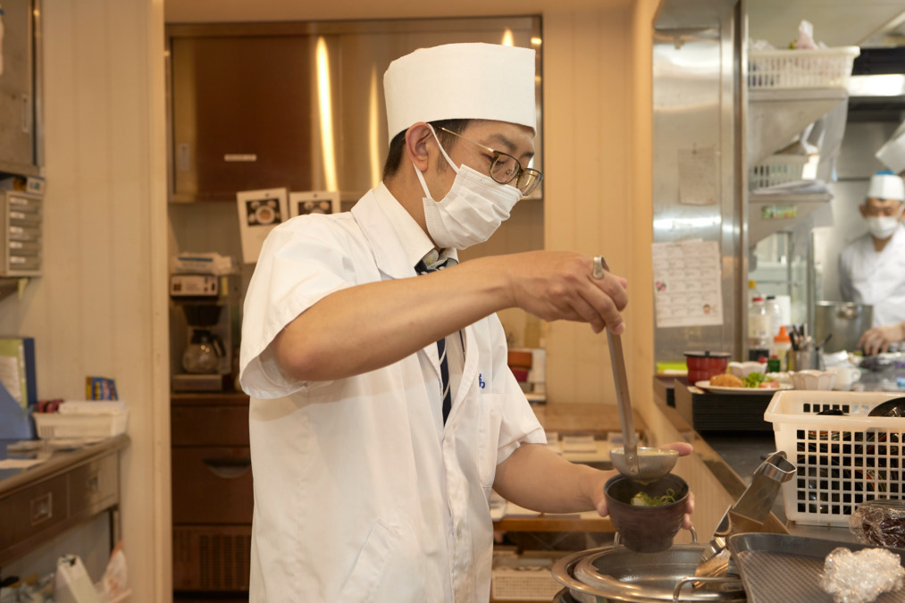 株式会社京料理花萬 介護付有料老人ホームグランドビュー甲南内の厨房(調理師/調理スタッフの求人)の写真7枚目: