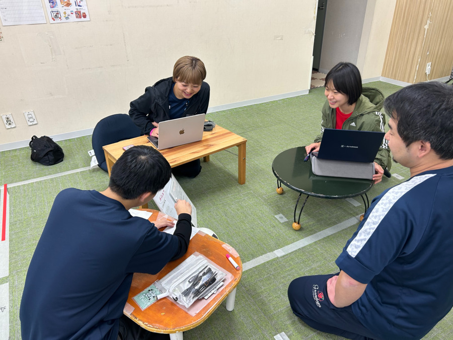 放課後等デイサービス　ドレミファソライズ FC中野（理学療法士の求人）の写真5枚目：ミーティング