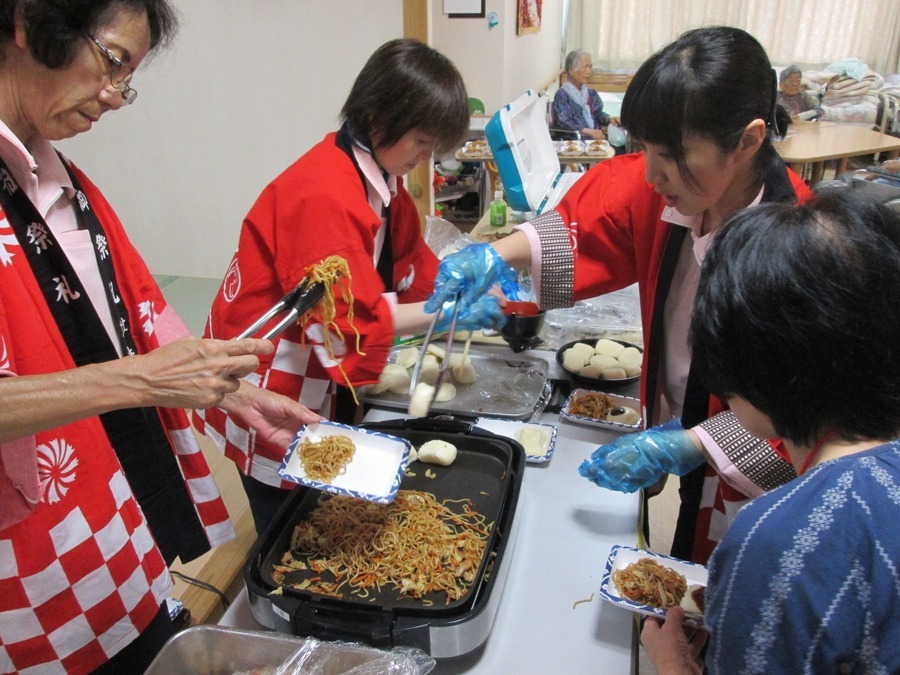 壮幸会介護保険施設　心春の写真8枚目：夏祭り