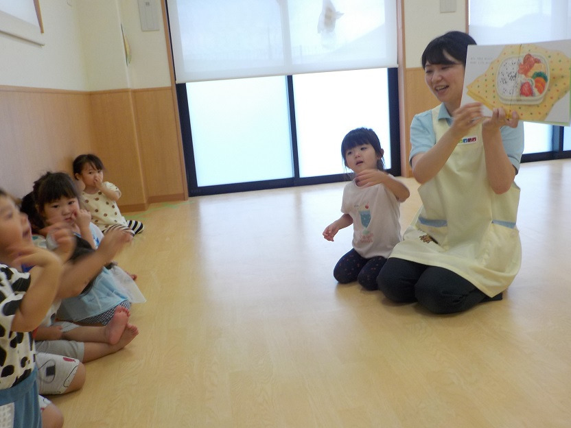 ニチイキッズ山形まえた保育園（保育士の求人）の写真3枚目：年齢に合わせた遊びや活動を取り入れています。