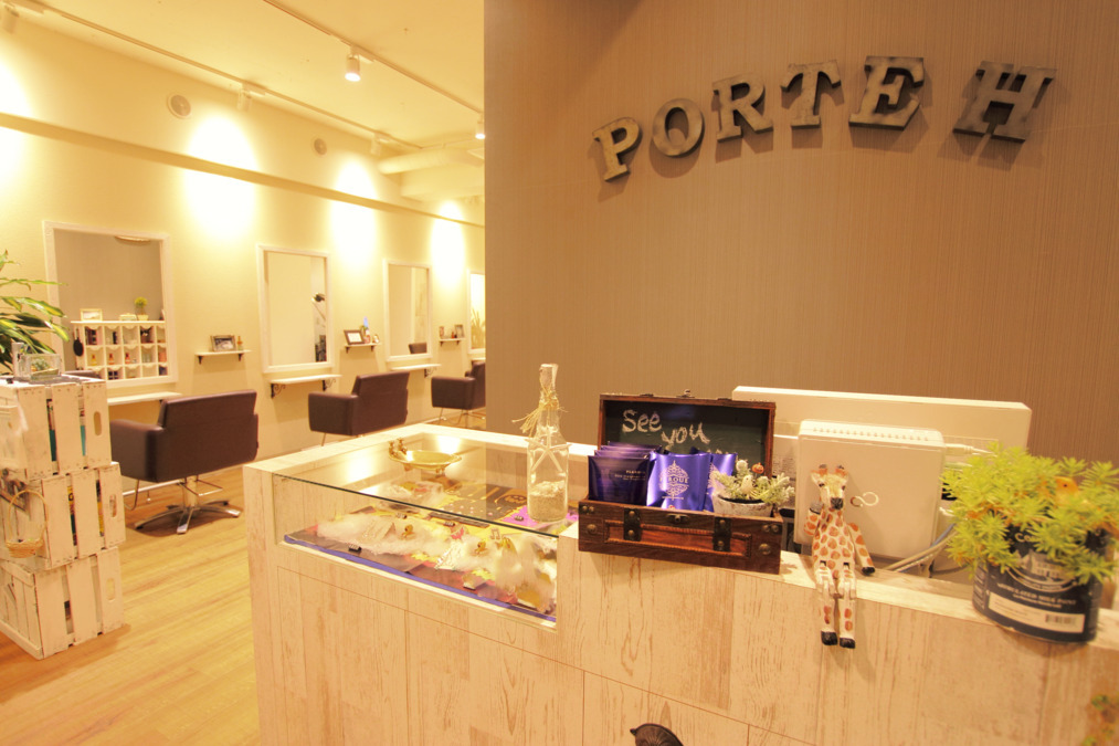 PORTE Hの写真5枚目：落ち着いて接客ができます。