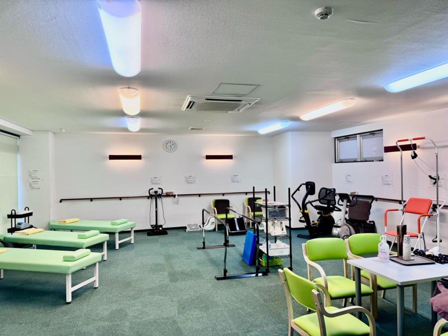 ライフアップリハビリデイサービスみどり（理学療法士の求人）の写真6枚目：