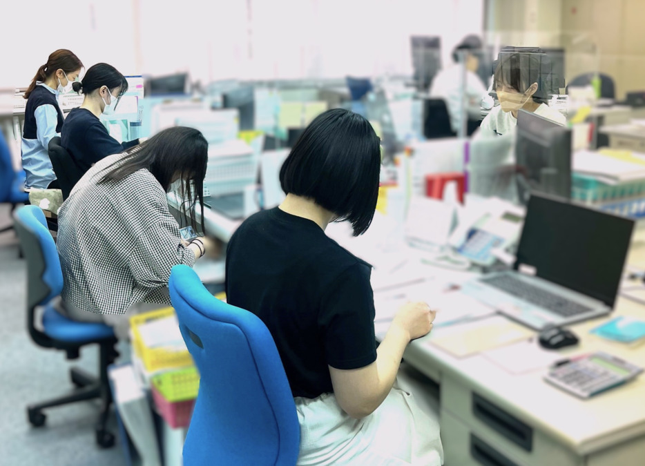サンハルク株式会社　練馬事務所（一般事務/管理部門の求人）の写真2枚目：女性が多く活躍している職場です！