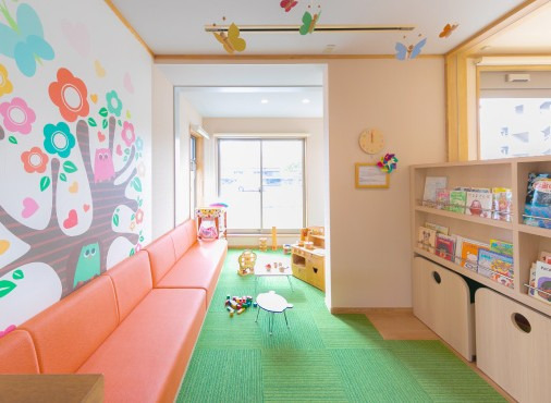 とも歯科クリニック（保育士の求人）の写真2枚目：