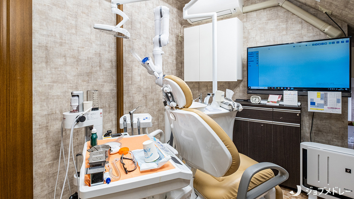 わたなべ歯科クリニック(歯科医師の求人)の写真10枚目:清潔なユニットです