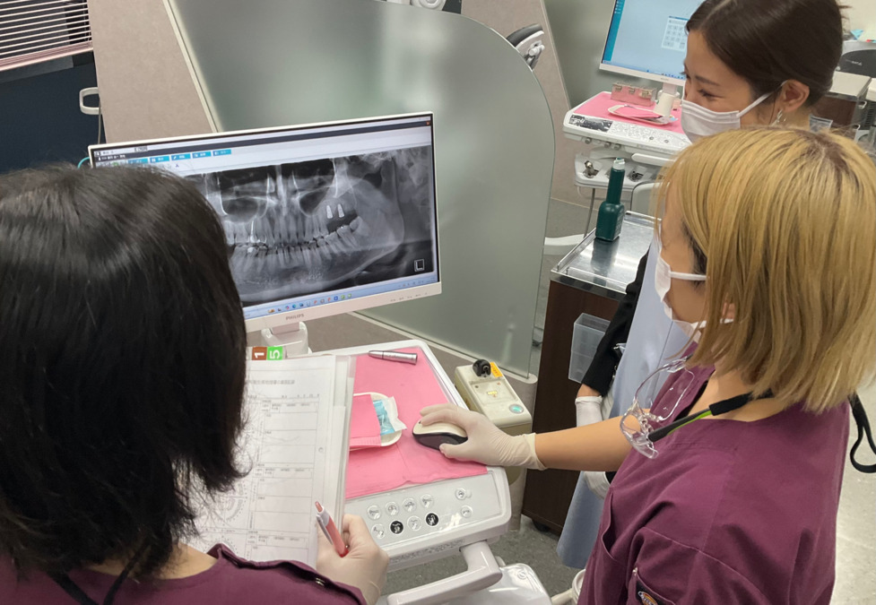 さるた歯科医院（歯科衛生士の求人）の写真4枚目：ミーティング