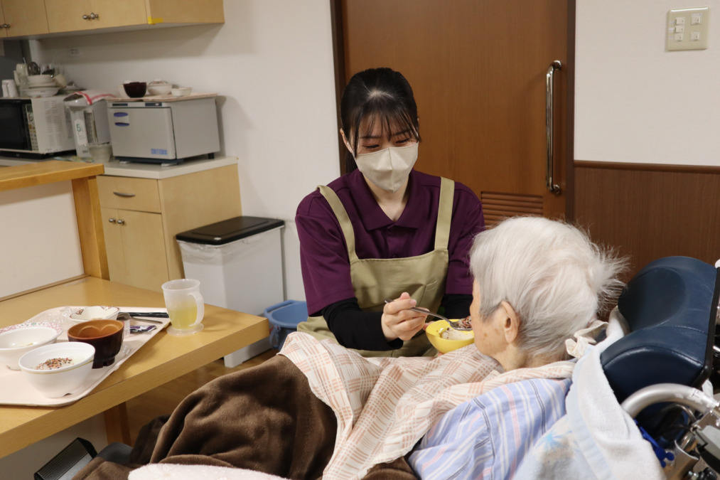 特別養護老人ホームウィステリア八重原(介護職/ヘルパーの求人)の写真2枚目: