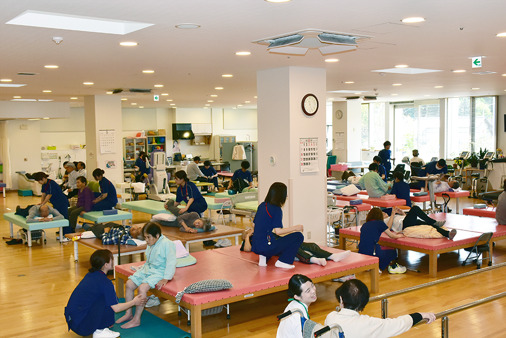 帰巖会みえ病院（理学療法士の求人）の写真3枚目：