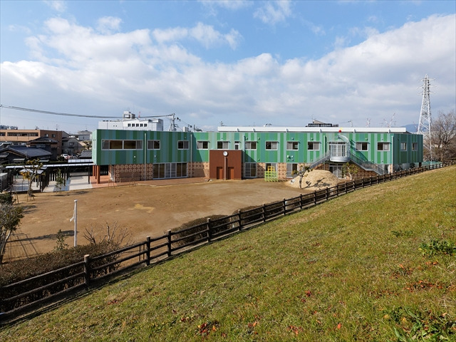 認定こども園 ちとせ學院めぐみの森(保育補助の求人)の写真2枚目: