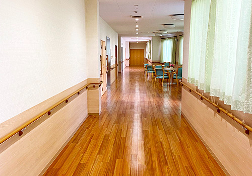 ショートステイ 小山すみれ（介護職/ヘルパーの求人）の写真3枚目：