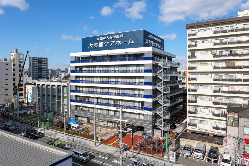 介護老人保健施設大今里ケアホーム（作業療法士の求人）の写真9枚目：大今里ケアホーム施設外観１