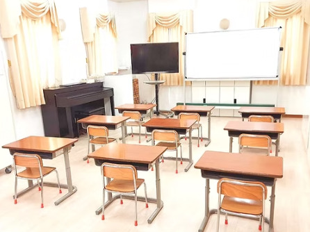 COCORO幼児教室　自由が丘校（幼稚園教諭の求人）の写真2枚目：教室