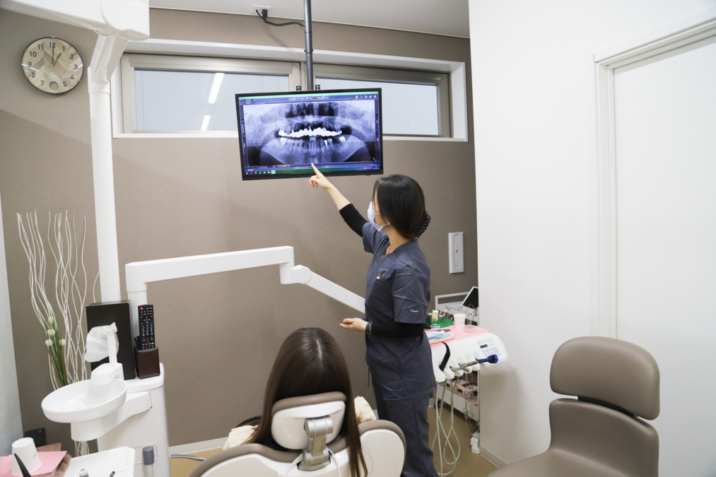 新宿teeth歯科の写真2枚目：デジタル機器を用いて口腔内を精密に把握しています