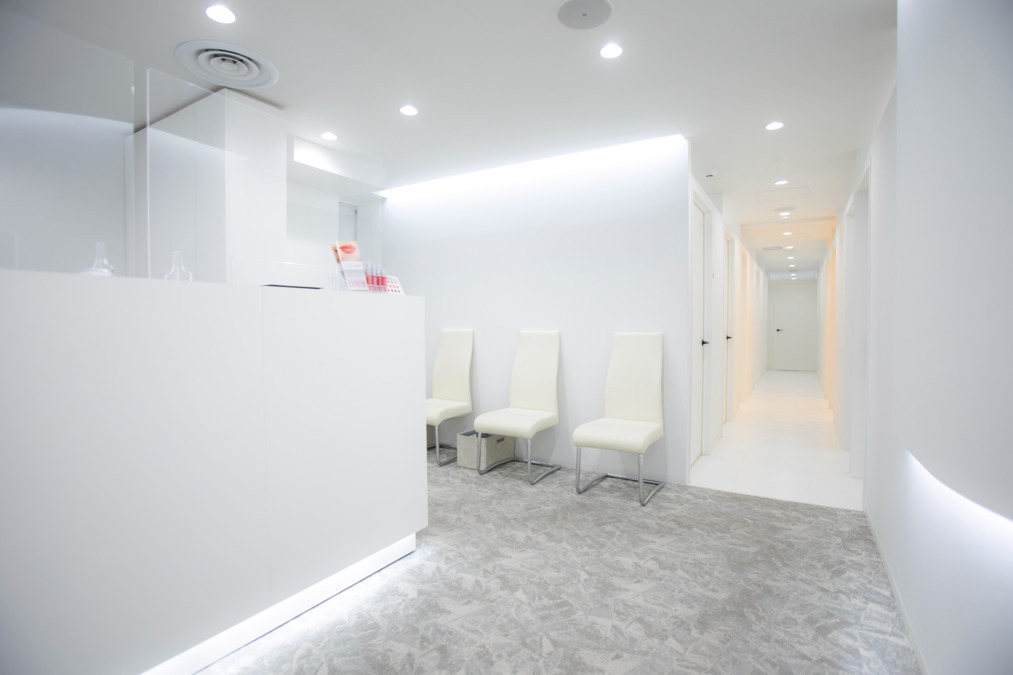 ＧＬＯＷ clinic 新宿院（看護師/准看護師の求人）の写真2枚目：