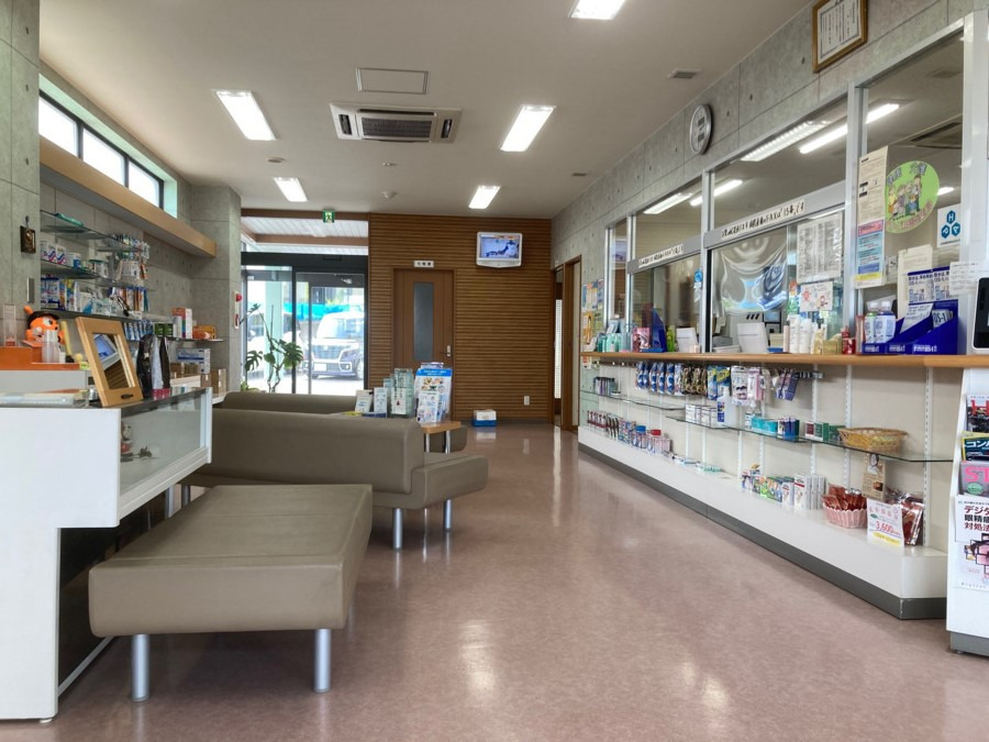 カドカワ薬局 仲町店の写真2枚目：カドカワ薬局仲町店　店内