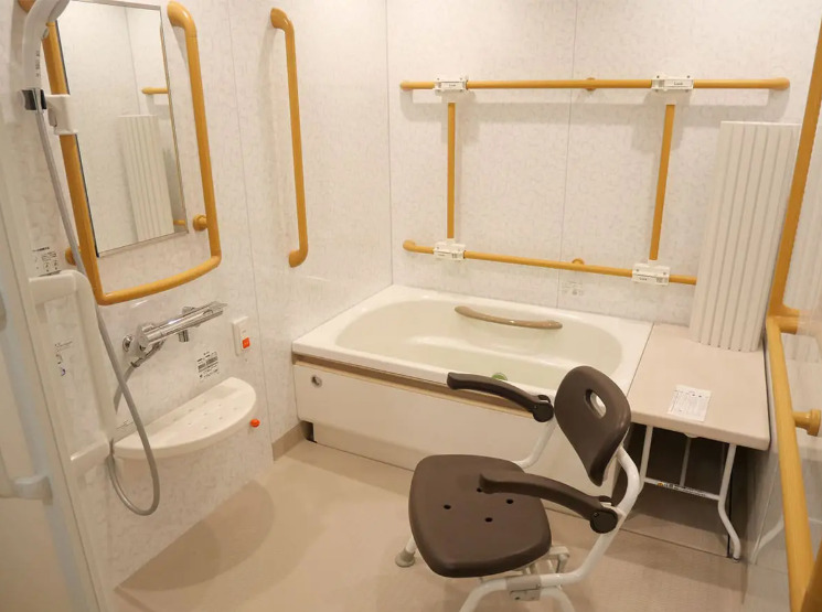 サービス付き高齢者向け住宅 HIBISU伊丹third(管理職(介護)の求人)の写真6枚目: