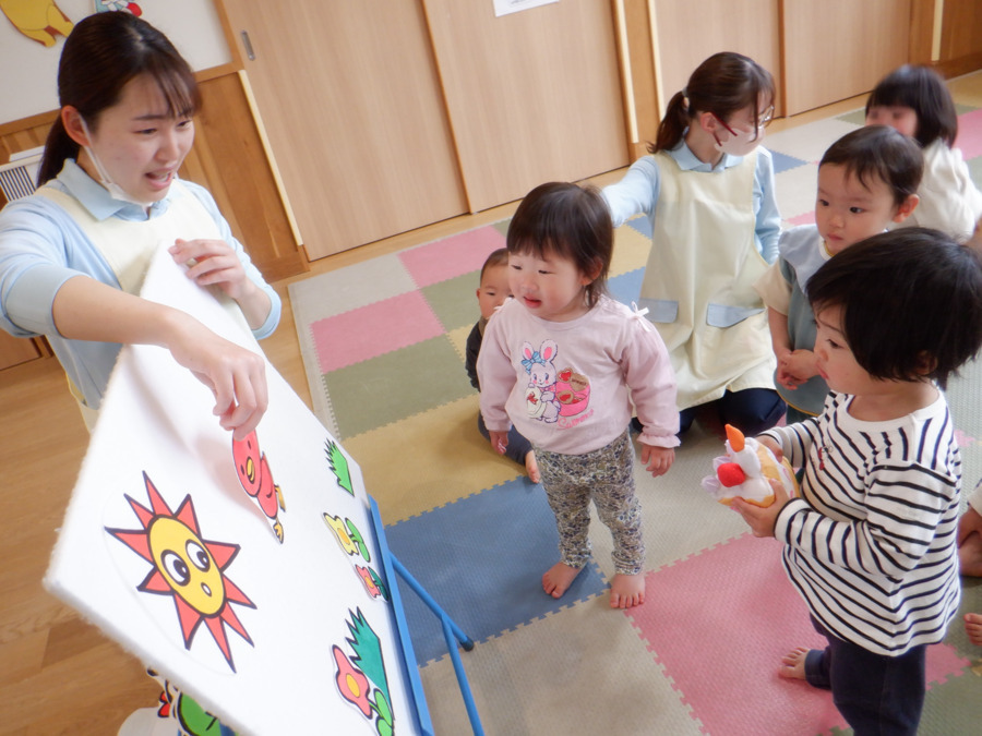 富士吉田市立第七保育園（保育士の求人）の写真5枚目：一人一人に寄り添った丁寧な保育を心がけています