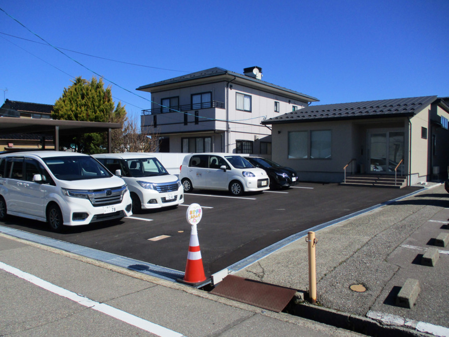 児童発達支援・放課後等デイサービス ジュニアサポートあさがお(児童指導員/指導員の求人)の写真2枚目: