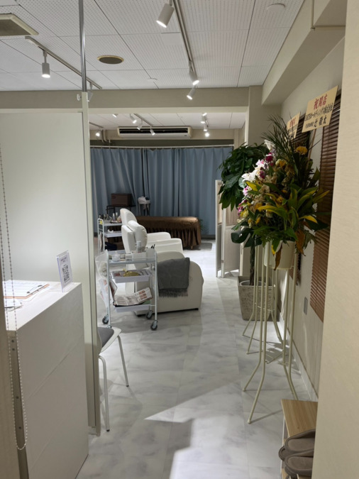 WHITE　LASH　高松瓦町店（アイリストの求人）の写真4枚目：