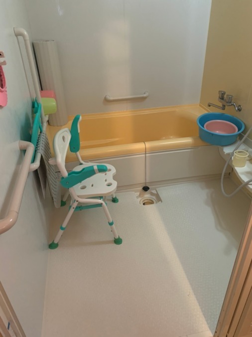 看護小規模ホームせせらぎの写真7枚目：浴室