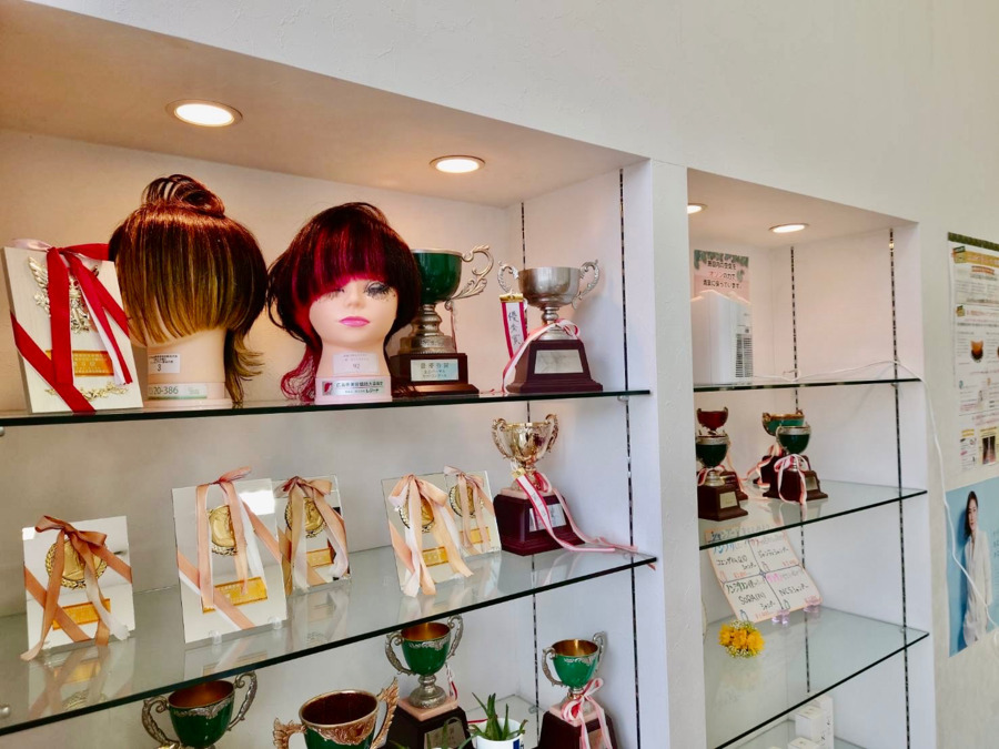 TRANS hair　アクロスプラザ高陽店の写真2枚目：