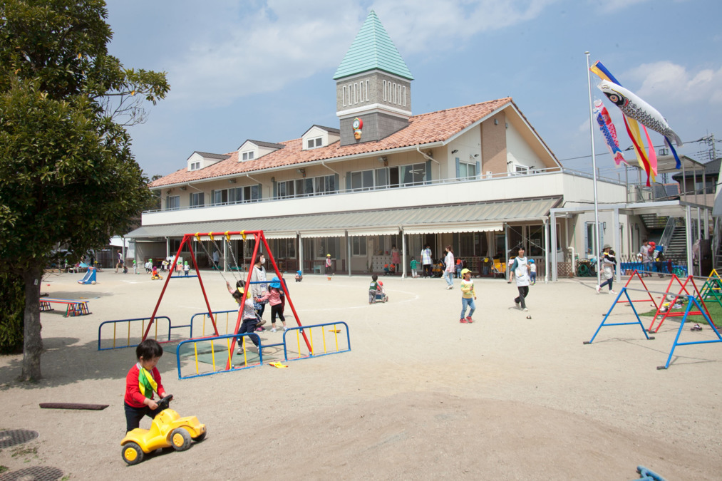 ひまわりこども園（幼稚園教諭の求人）の写真1枚目：