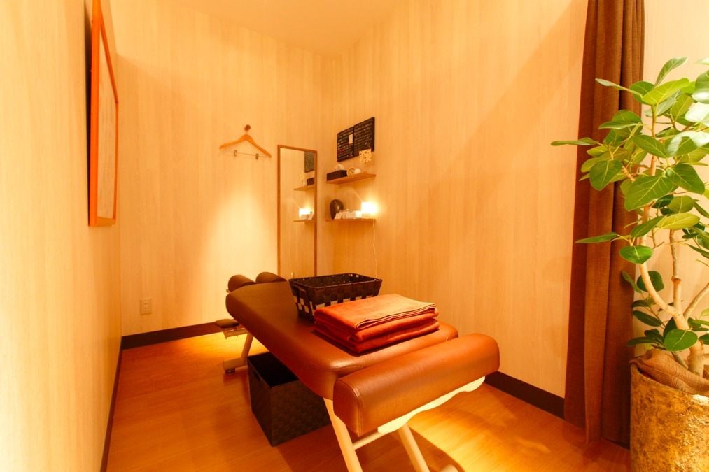 ウィメンズ整体サロン パウワウ グランデュオ蒲田店の写真2枚目:全部屋個室です。
