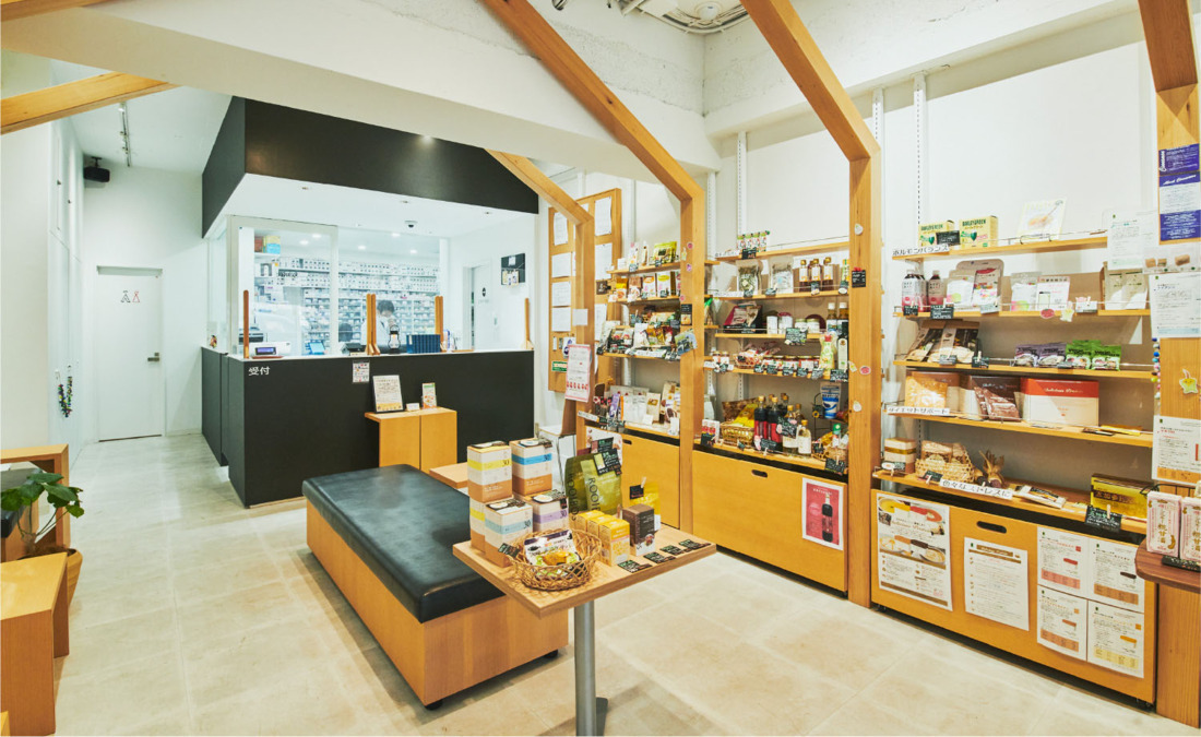 薬局ランタン 千歳烏山店（薬剤師の求人）の写真5枚目：薬局ランタン 千歳烏山店の内観
