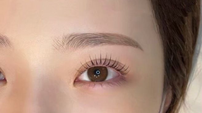 Une fleur 心斎橋店(アイリストの求人)の写真3枚目: