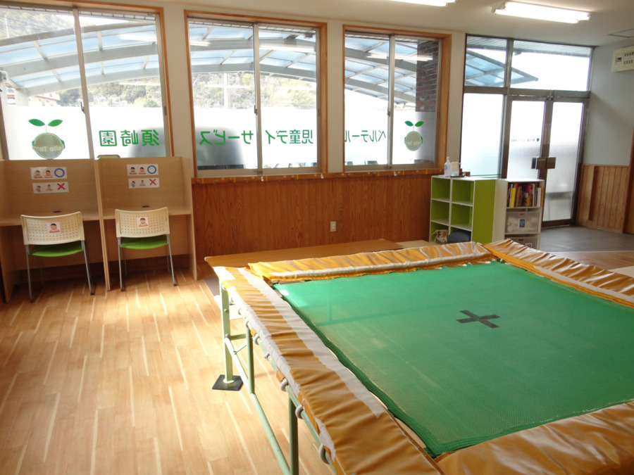 通所支援ベルテール須崎園（保育士の求人）の写真2枚目：室内