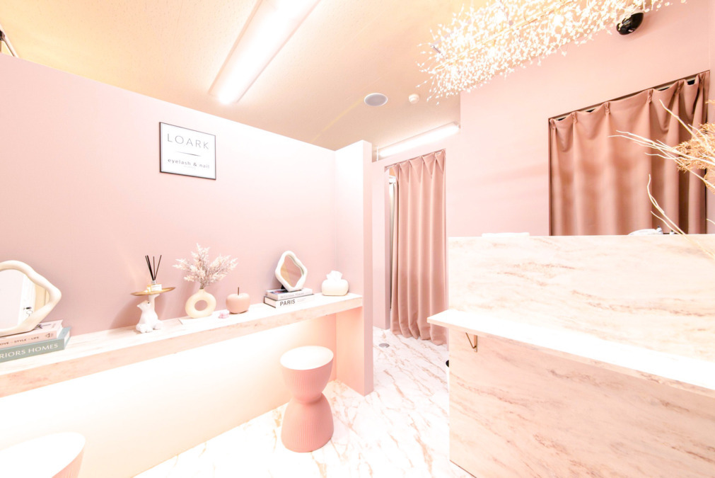 LOARK eyelash&nail 博多口店の写真