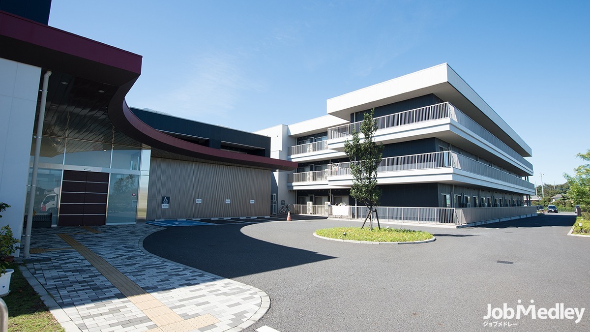 社会福祉法人グローリング 特別養護老人ホーム ローレル高柳(調理師/調理スタッフの求人)の写真:2015年4月に開設した定員100名規模の特別養護老人ホームです