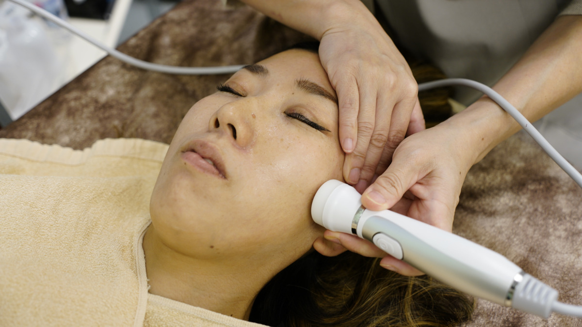 はなまる鍼灸整骨院（エステティシャン/セラピストの求人）の写真2枚目：