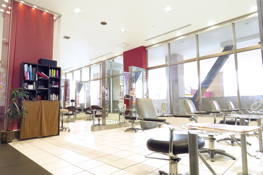 Aphrodite 宇都宮店 (美容師の求人)の写真2枚目: