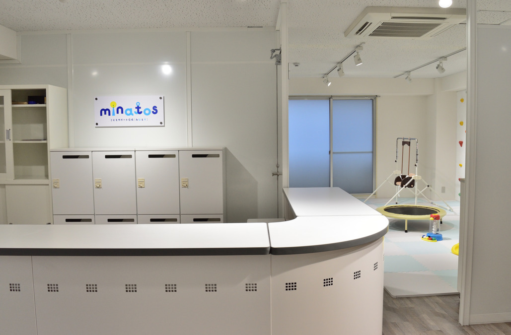 こどもサポート広場 minatos 綱島店（児童指導員/指導員の求人）の写真2枚目：