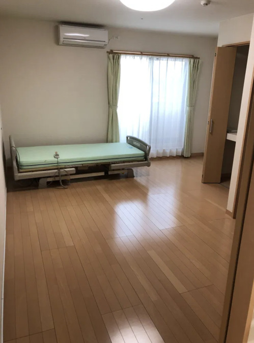 住宅型有料老人ホーム　二ツ山安寿（介護職/ヘルパーの求人）の写真2枚目：