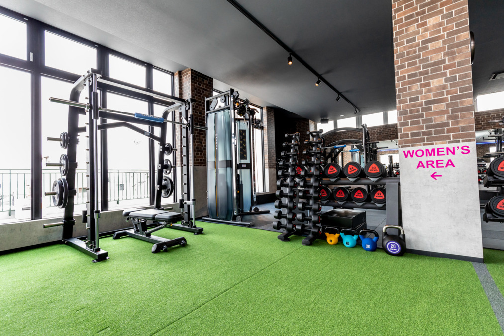 BLUE FITNESS 24 +studio 稲毛海岸店(インストラクターの求人)の写真7枚目: