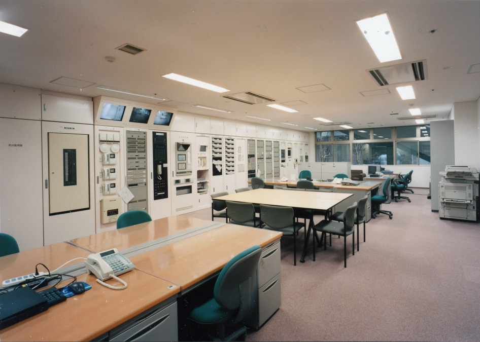 ヴィンテージ・ヴィラ横須賀(医療事務/受付の求人)の写真5枚目:フロントバックには、広々とした事務所があります