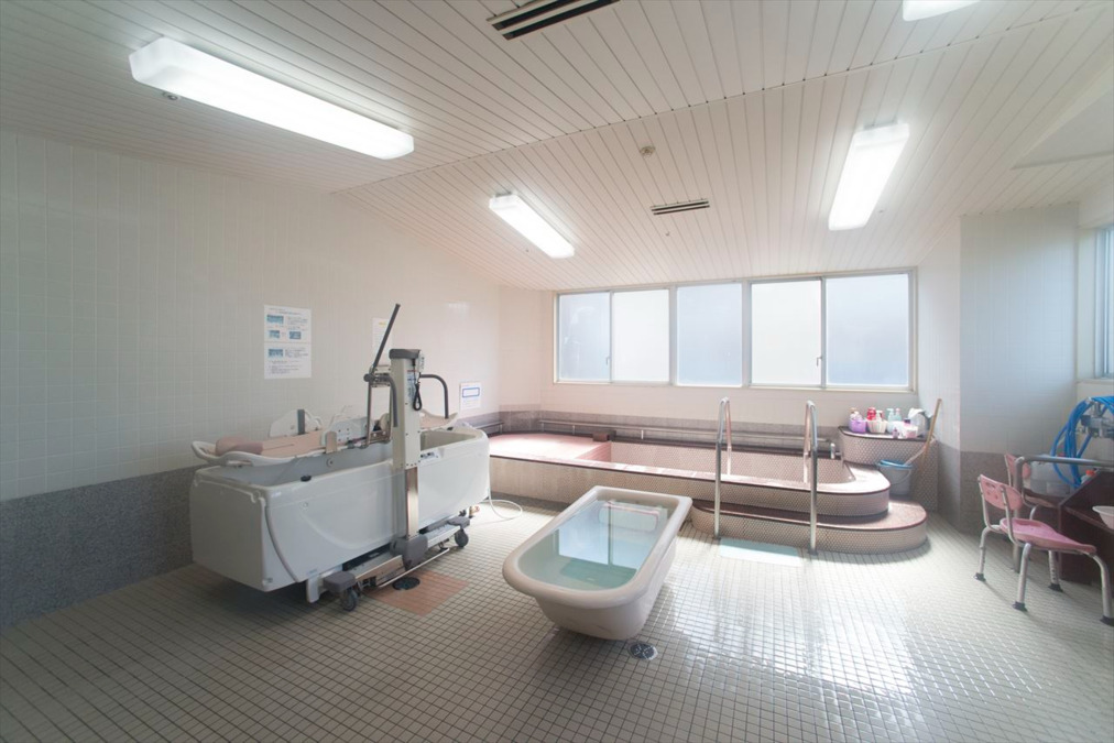 デイサービスセンター 山口葵園（介護職/ヘルパーの求人）の写真2枚目：