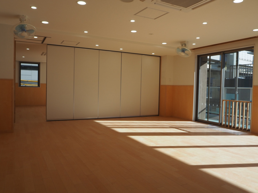 タムスわんぱく保育園木場の写真3枚目：タムスわんぱく保育園木場　内観