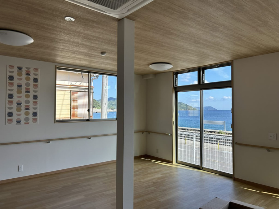 有料老人ホーム・デイサービスセンターむらもと（介護職/ヘルパーの求人）の写真2枚目：