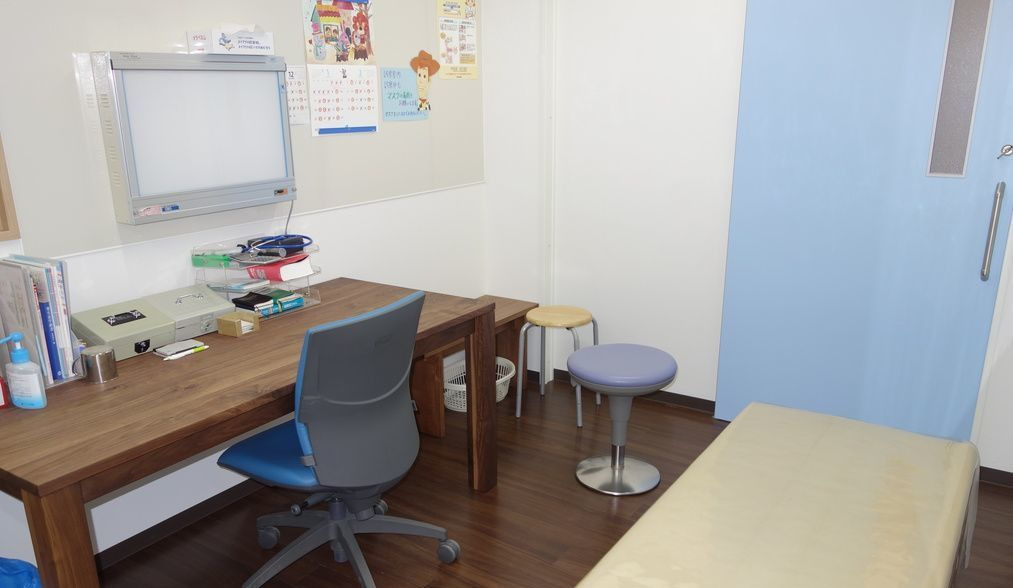 医療法人まつお小児科(医療事務/受付の求人)の写真5枚目:診察室です