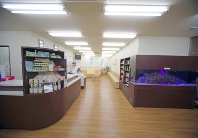 フラワー薬局 東中野店（薬剤師の求人）の写真3枚目：東中野駅から徒歩1分。通勤もラクラクな好立地です。