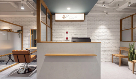 【全席半個室サロン】Natural 広島店の写真