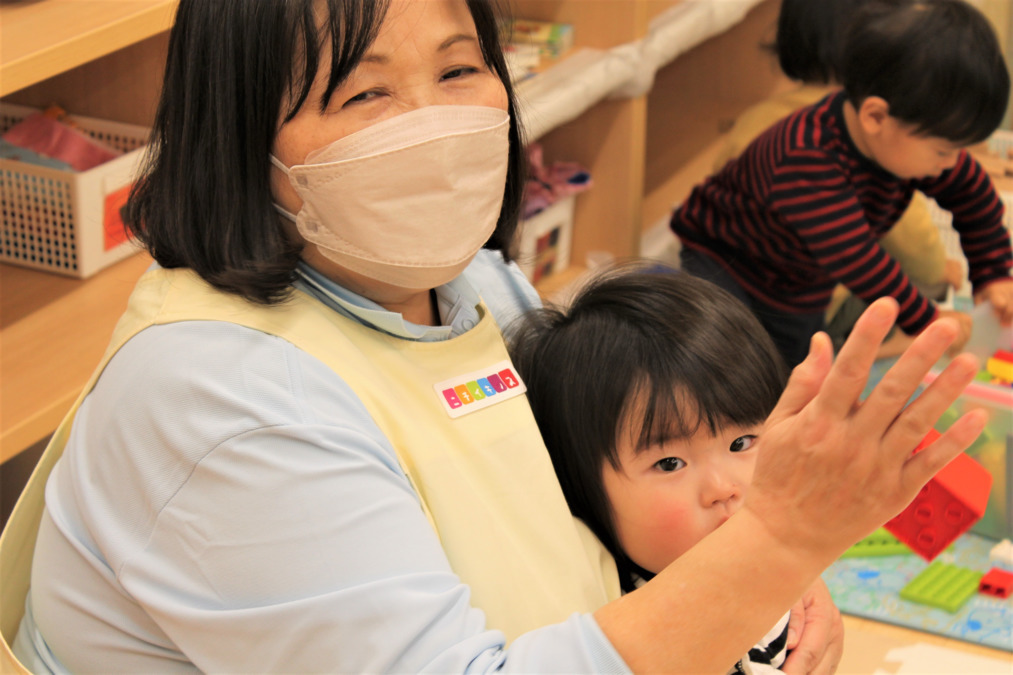 ニチイキッズMM新高島保育園の写真5枚目：2020年8月に開園したばかりのピカピカ園舎で、心機一転働きませんか？