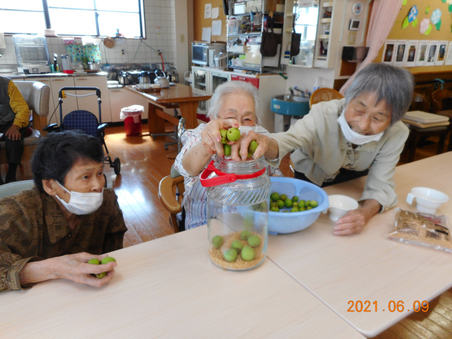 デイサービスセンター四季の里（介護職/ヘルパーの求人）の写真6枚目：
